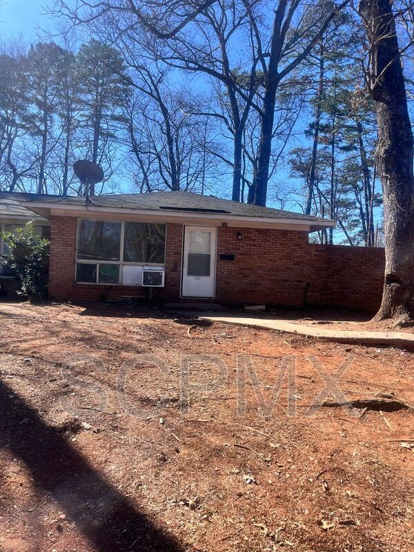 Charlotte Condo: 532 Camrose Dr