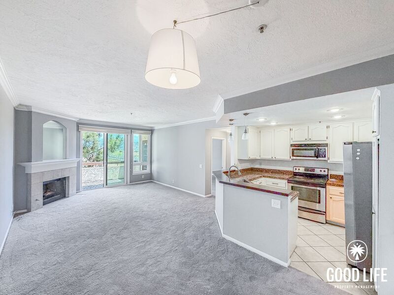 San Diego Condo: 5895 Friars Rd