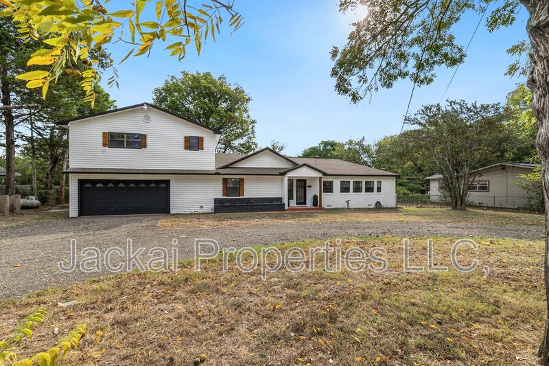 Denison House: 2038 Avon Drive