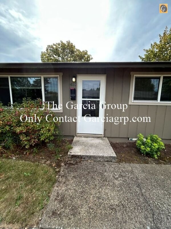 Gresham Condo: 480 SE Vista Ave.