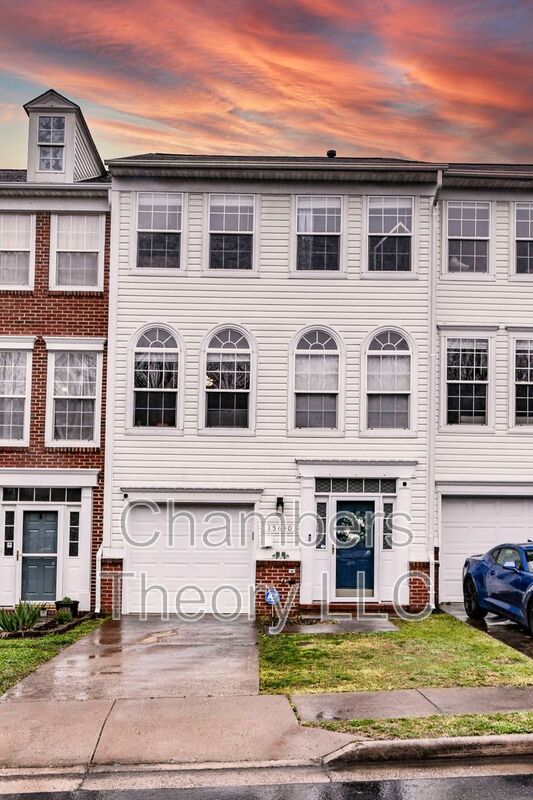 Woodbridge House: 15640 Avocet Loop