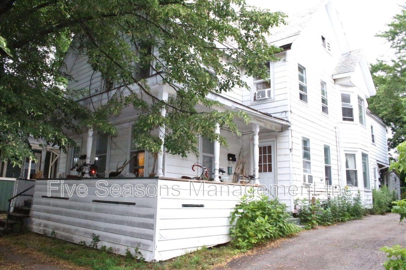 Burlington Condo: 24 Decatur Street