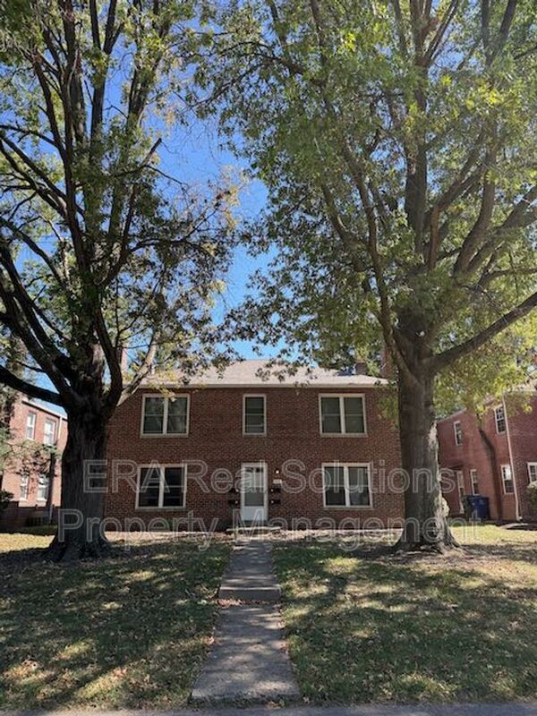 Columbus Condo: 902 Kenwick