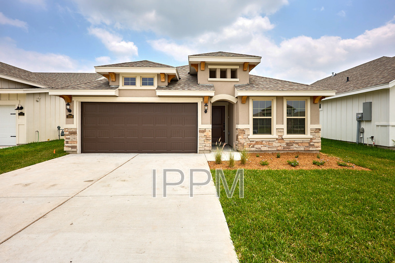 Harlingen House: 2506 Cove Real Dr