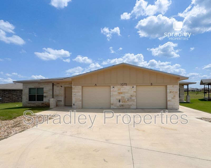 Belton Condo: 1007A Laurel Dr