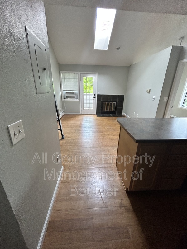 Main Rental Photo 8