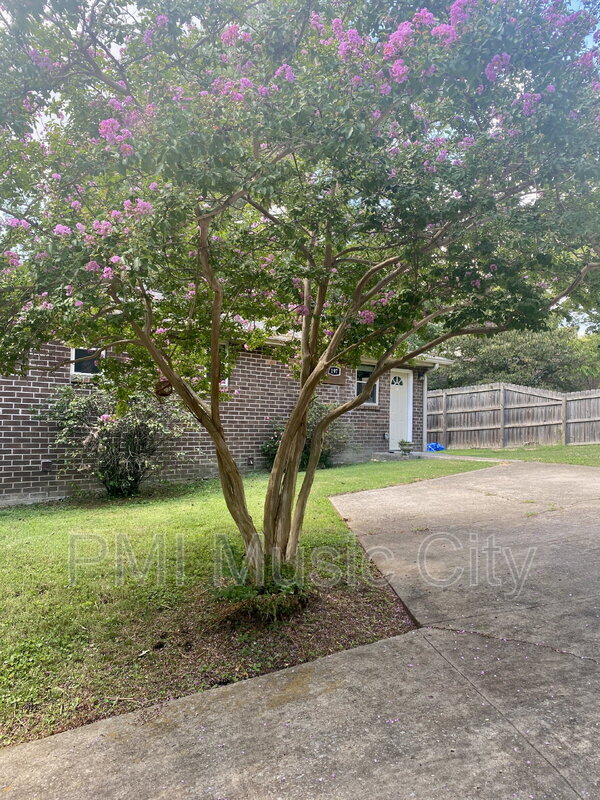 Nashville Condo: 197 Hicks Rd