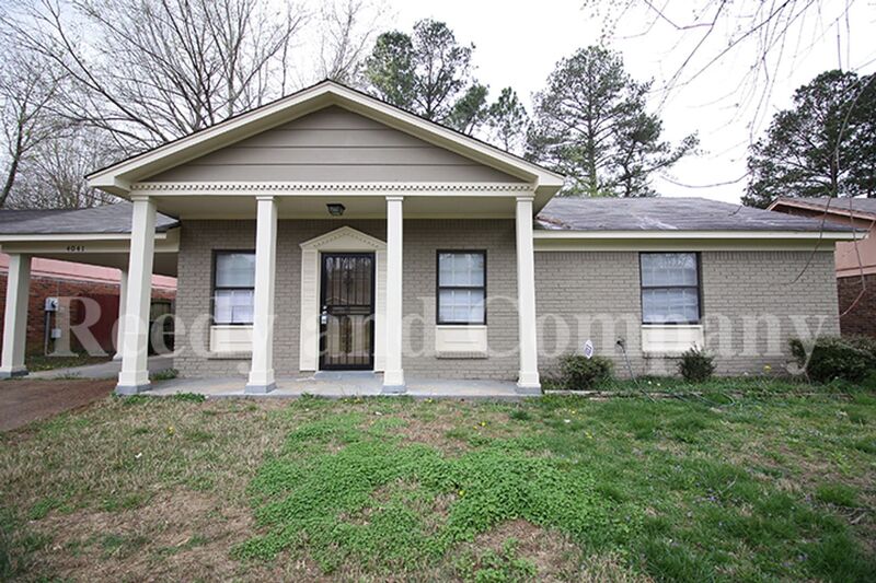 Memphis House: 4041 Hitchcock St