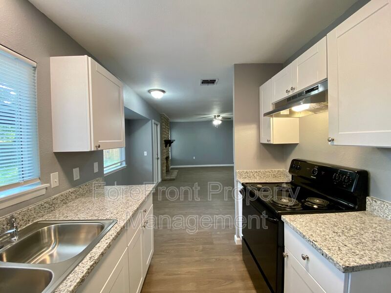 4327 Avenida Prima St San Antonio TX 78233-6824 - Photo 21