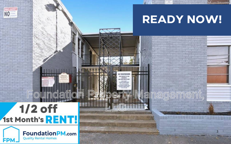 Memphis House: 1283 East Raines Road