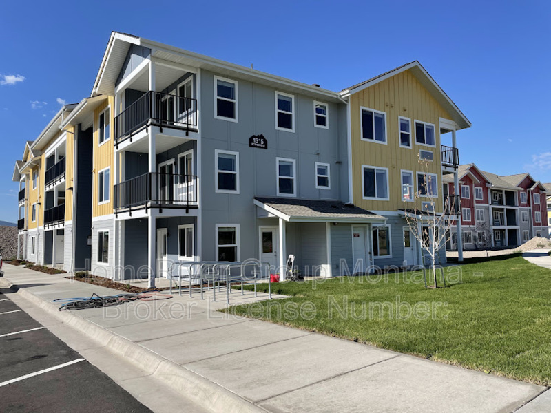 Missoula House: 1315 Rodgers St