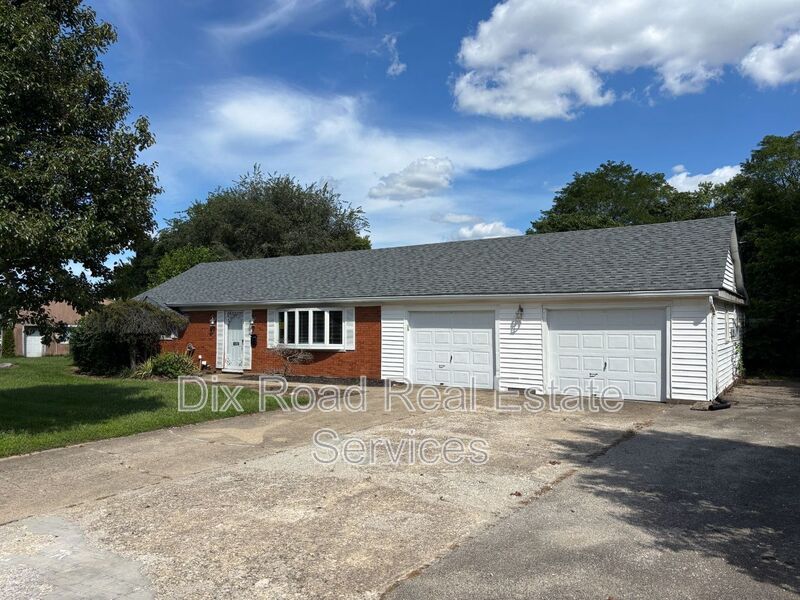 Fairfield House: 4574 McCormick Lane