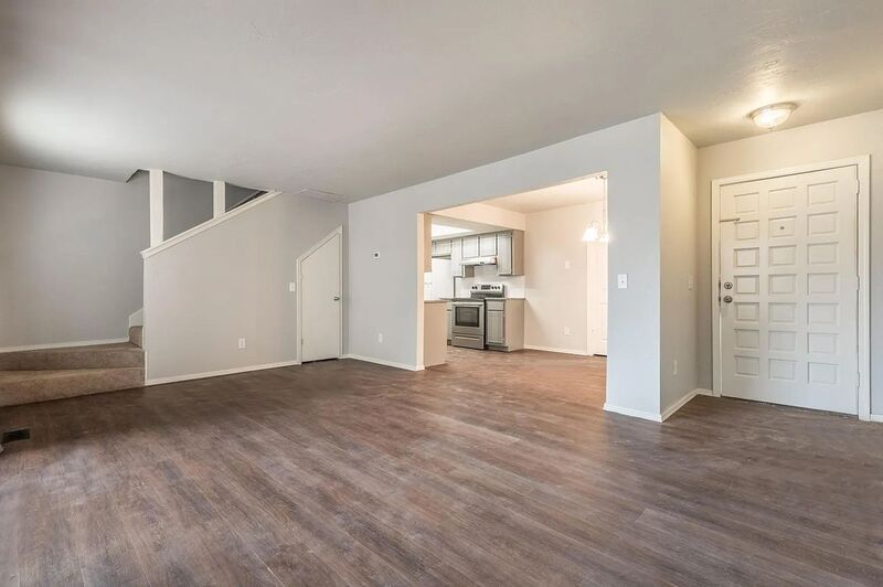 Oklahoma City Condo: 9016 - 9020 N Rockwell Dr