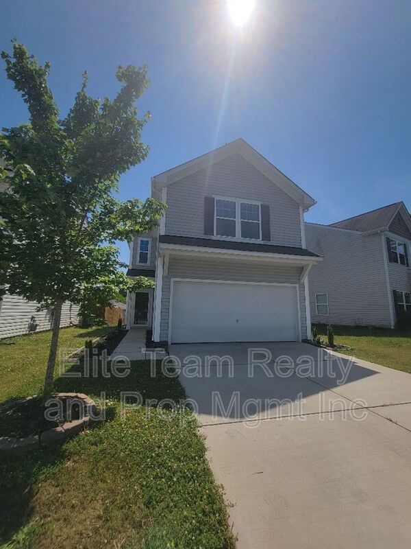 Concord House: 1349 Haestad Ct