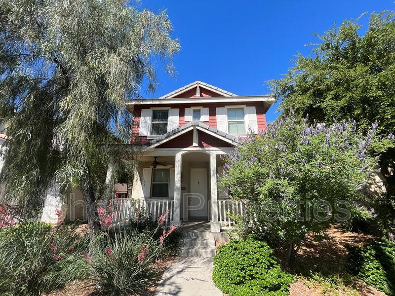Buckeye House: 2958 N Clanton St