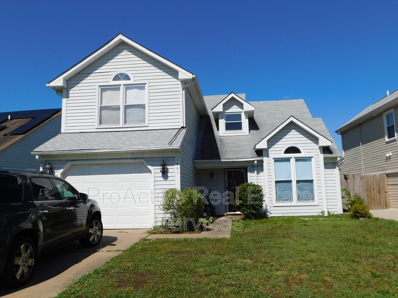 Virginia Beach House: 1461 Thamesford Dr.