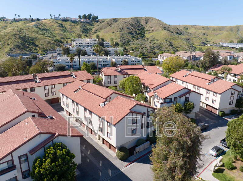 Santa Clarita Condo: 18182 W Sundowner Way