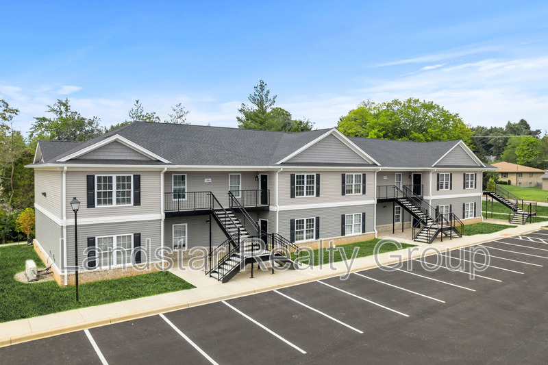 Louisville Condo: 7310 Tiger Way