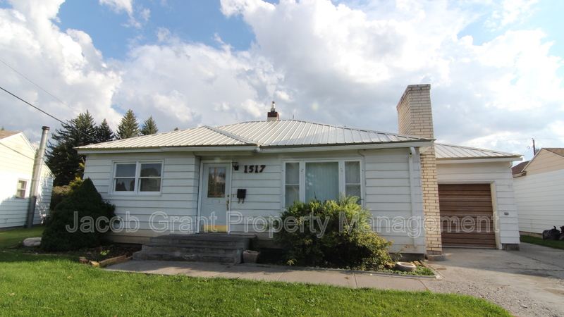 Idaho Falls House: 1517 Beverly Rd