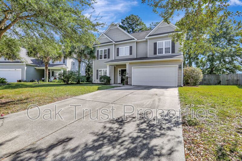 Summerville House: 5232 Mulholland Drive