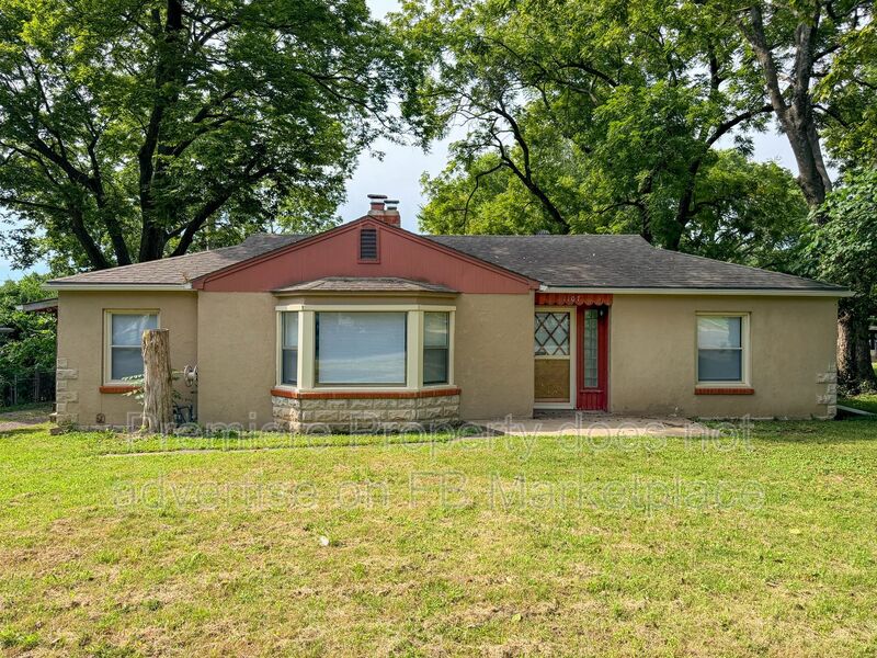 Independence House: 1107 W 27th St S
