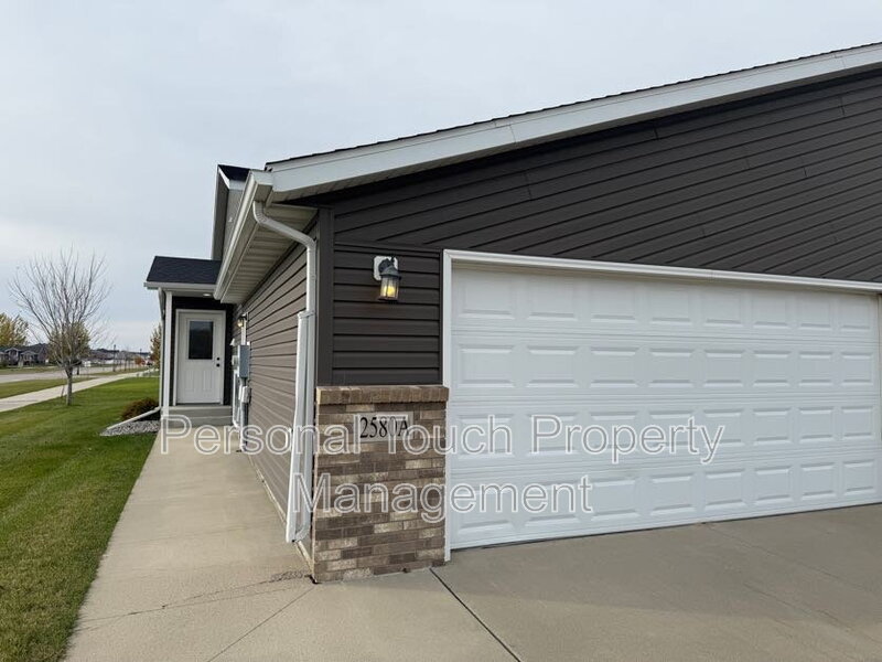 West Fargo Condo: 2320 5th St W