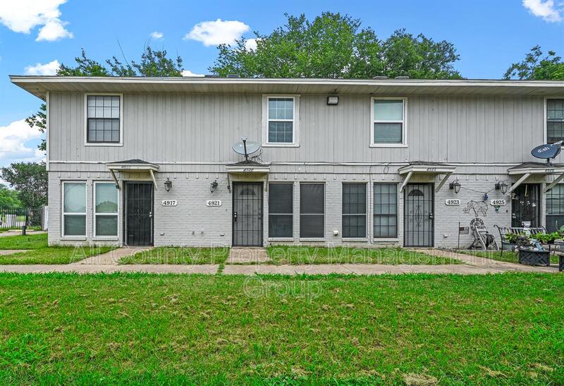 Main image for 4921 Miller Avenue