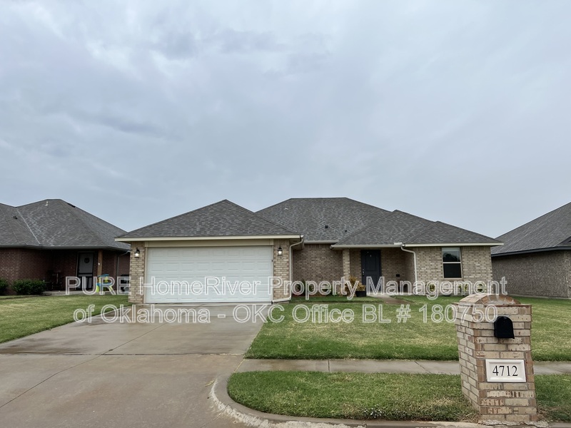 Yukon House: 4712 River Mesa Dr