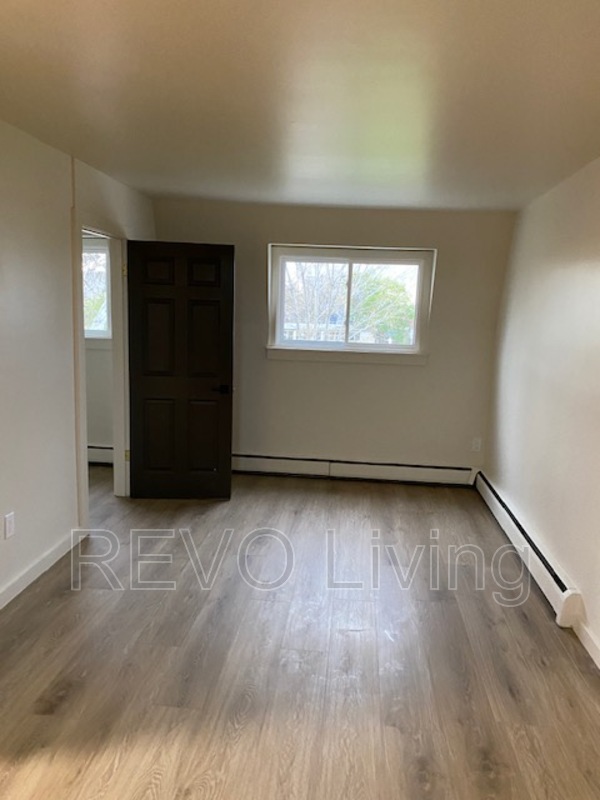 St. Catharines Condo: 187 Church Street