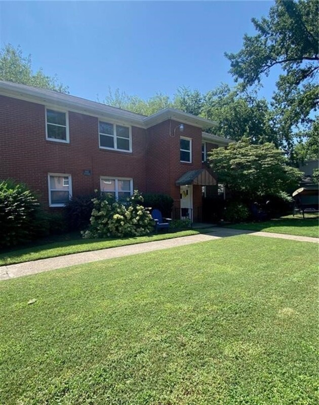 Norfolk Condo: 1223 Redgate Avenue Unit 3