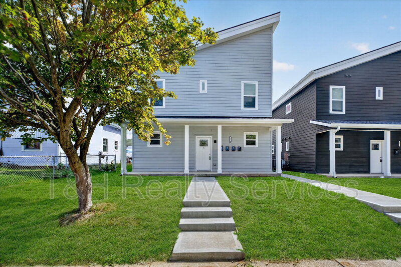 Indianapolis Condo: 415 North Walcott Street
