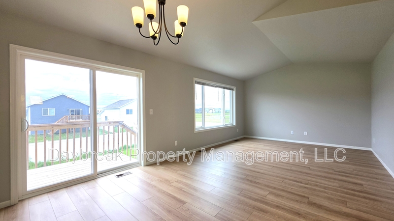 Horace House: 6305 83rd Avenue South
