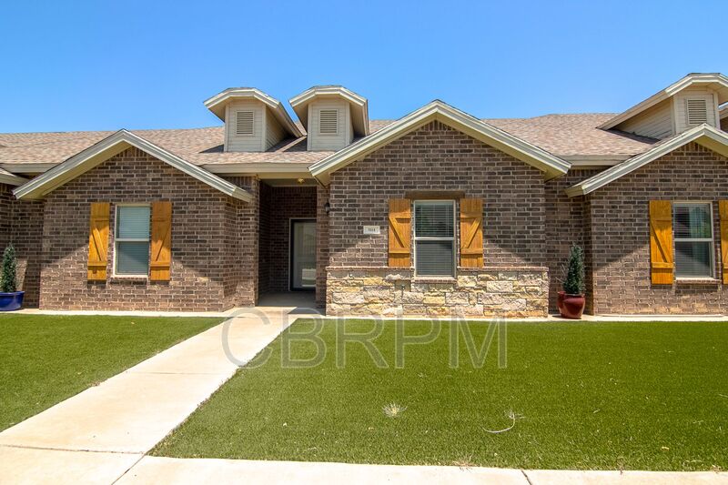 Lubbock House: 3114 112th Street