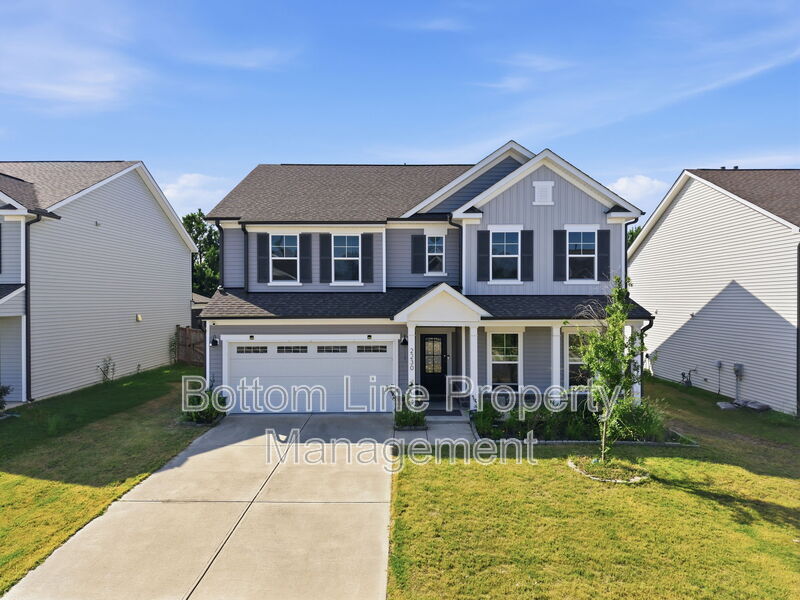 Fuquay Varina House: 2230 Bethpage Dr