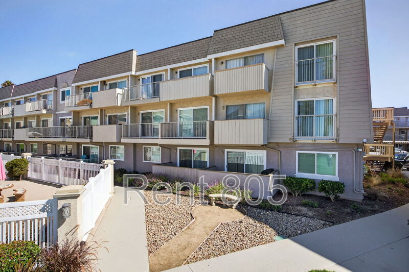 Port Hueneme Condo: 334 Surfside Drive