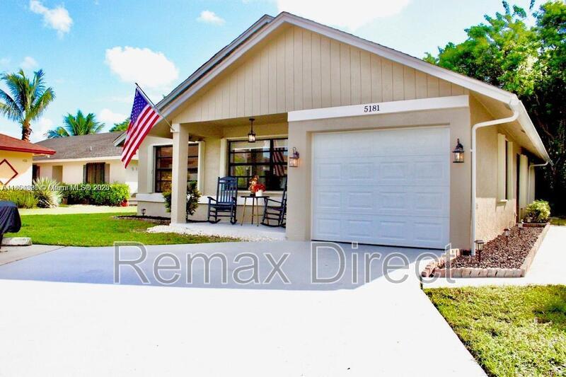 WEST PALM BEACH House: 5181 Kim Court