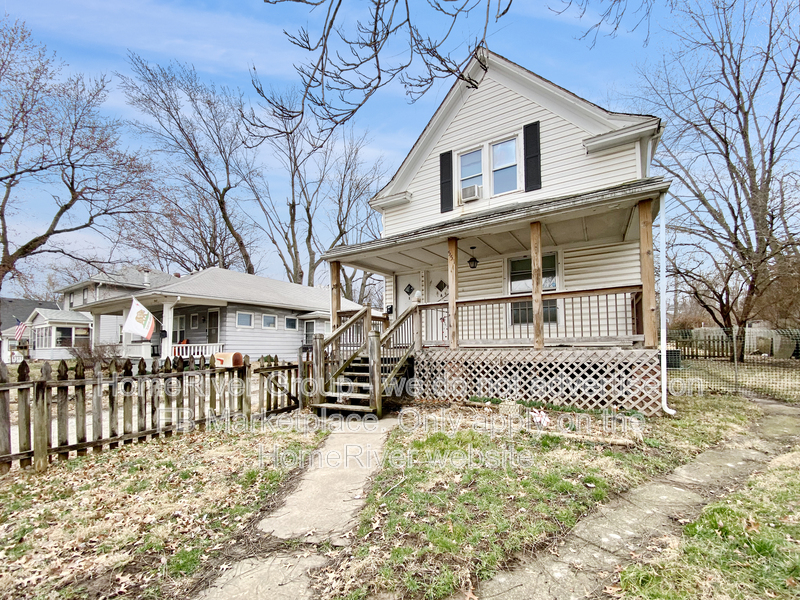 Independence Condo: 551 S Brookside Ave