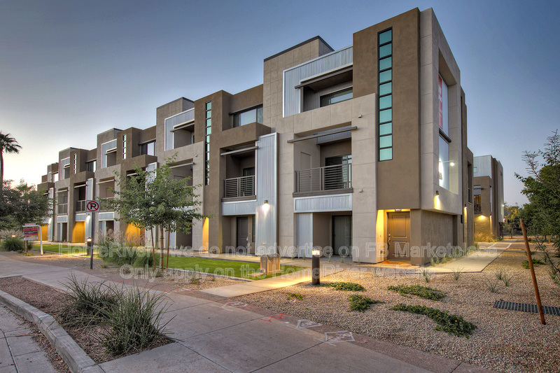 Tempe Townhome: 1000 W 5th St