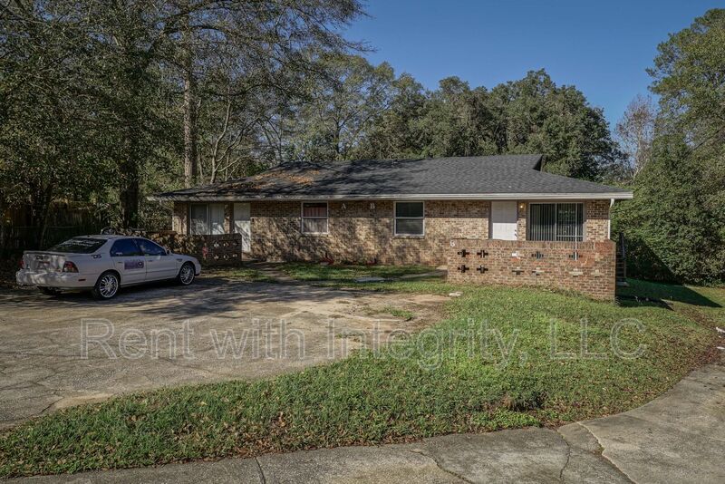 Tallahassee Condo: 2304 Hartsfield Court