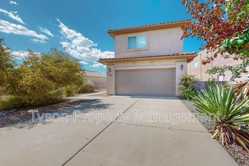 Albuquerque House: 7509 Cricket Hill Dr NE