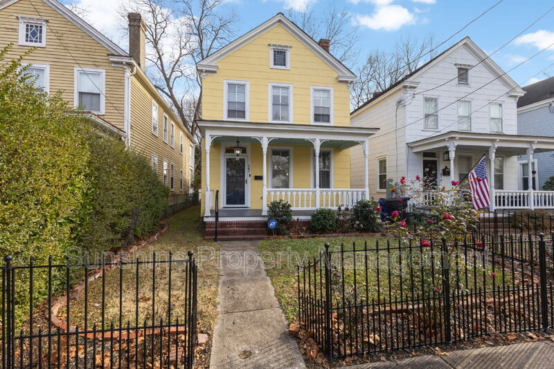 Portsmouth House: 207 Florida Avenue