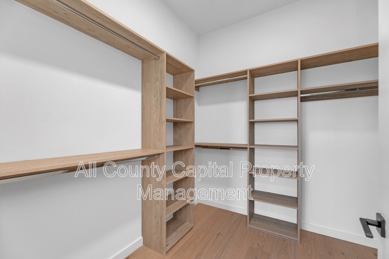 Main Rental Photo 8