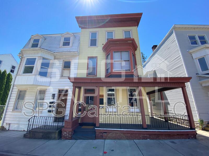 York Condo: 618 Salem Ave, York - 3rd Fl