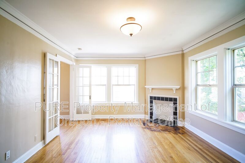 Portland Condo: 709 SW 16th Avenue - Hamilton Arms