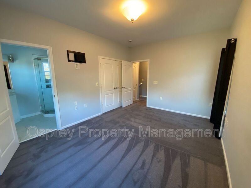 Rent Special Alert! Move in by 01/15 and enjoy 1/2 off January’s rent! - Photo 10