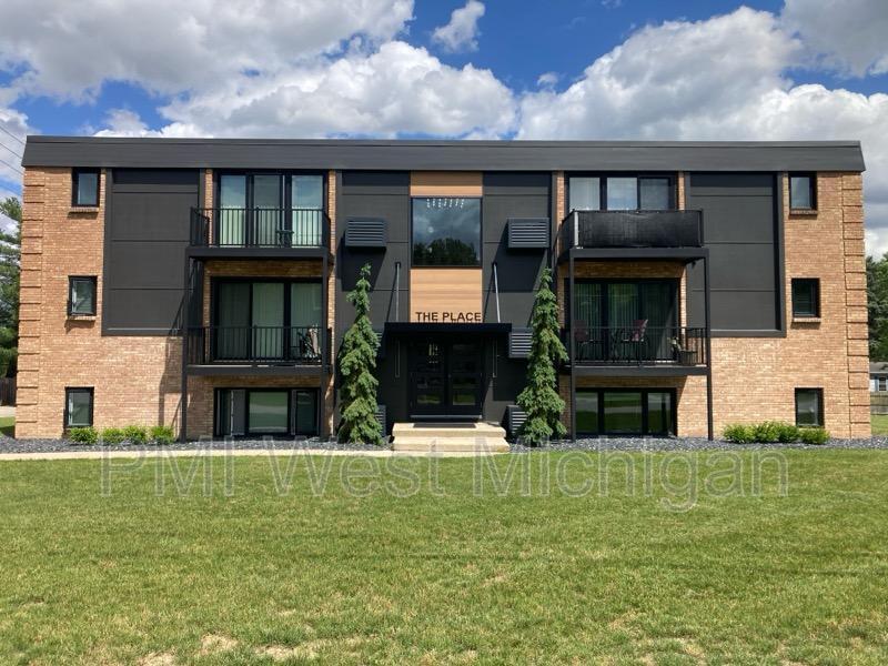 Byron Center Condo: 8426 Woodhaven Dr SW