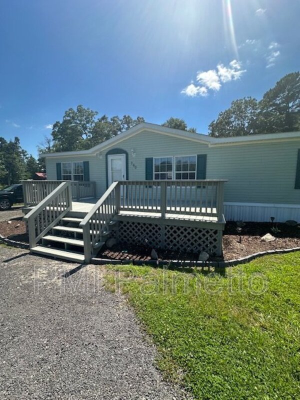 Chapin House: 760 Murray Lindler Rd