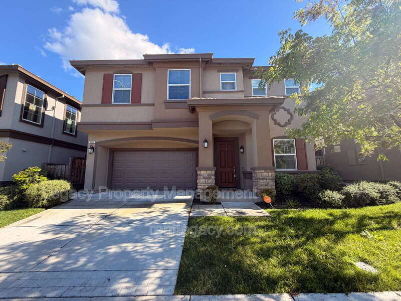 Pittsburg House: 3224 La Paz Dr