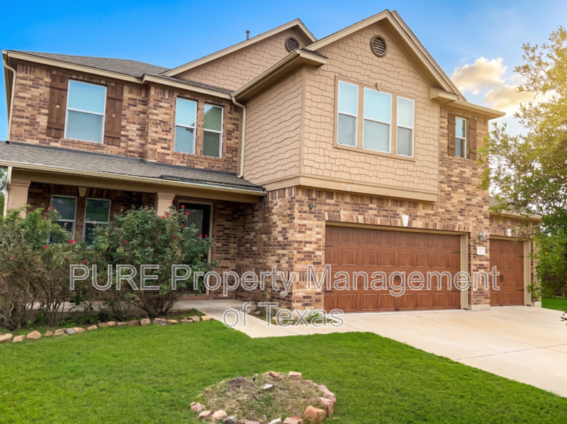 Leander House: 1436 Freer Cv