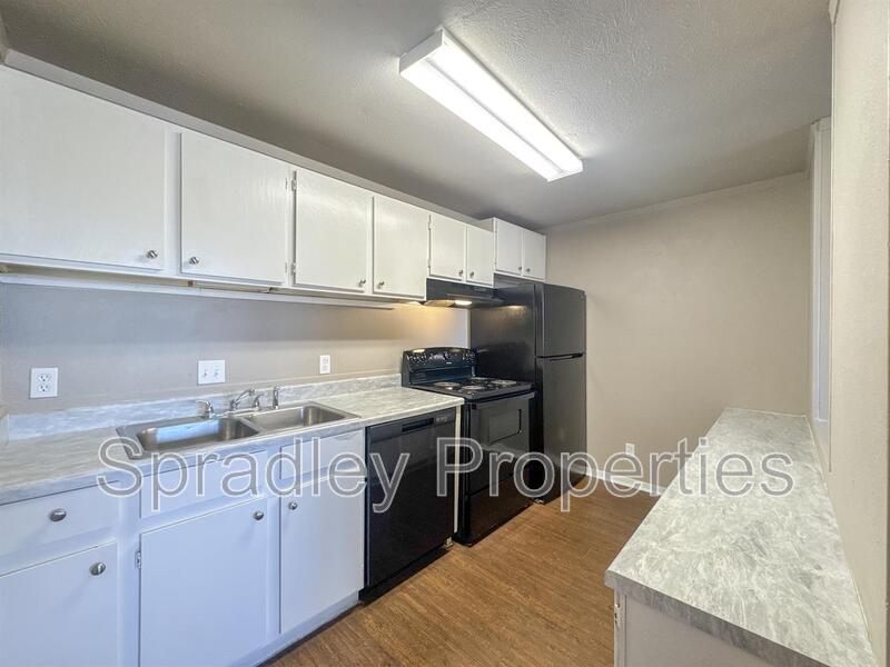 Temple Condo: 608 John Paul Jones Dr, Apt #139